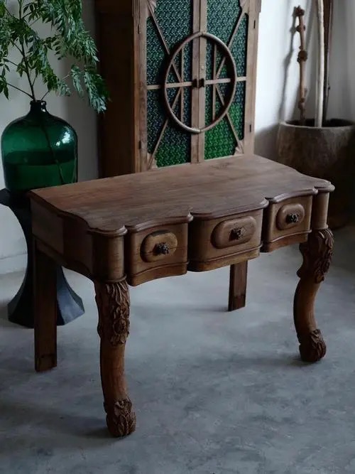 �������־ͼҾ߽��ڱ���